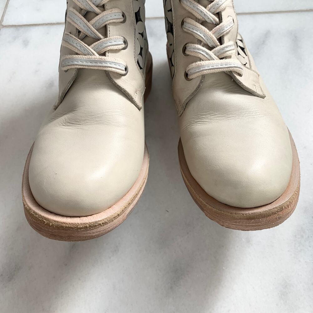 Free People Flower Power Cut Out Lace Up Leather Combat Boot Ivory Size 37 - Picture 7 of 11